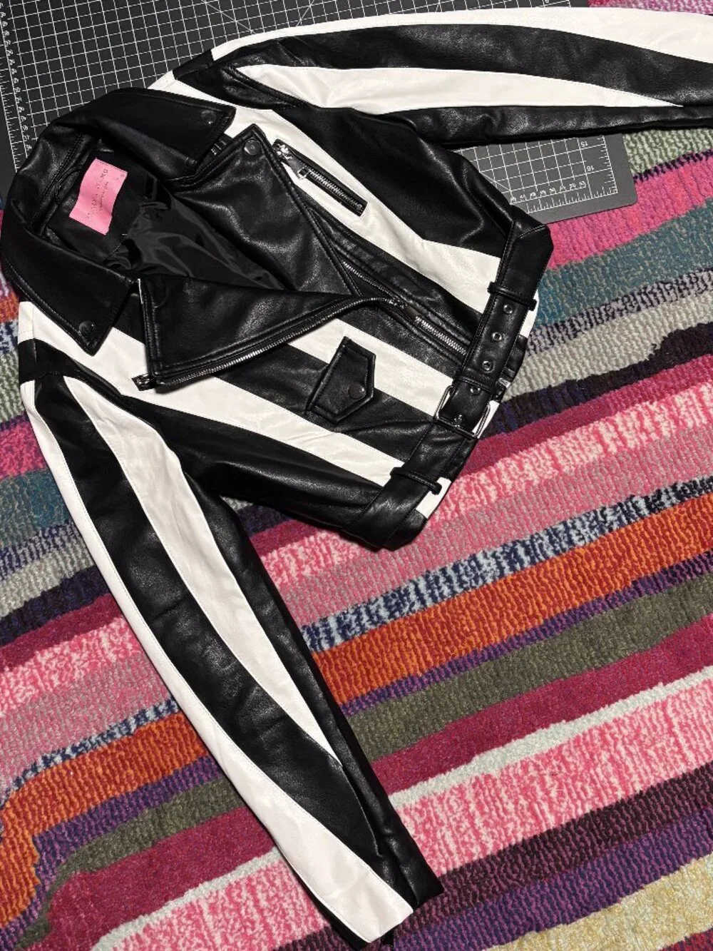 AZALEA WNG BEETLEJUICE MOTO JACKET - size SMALL - Picture 5 of 6